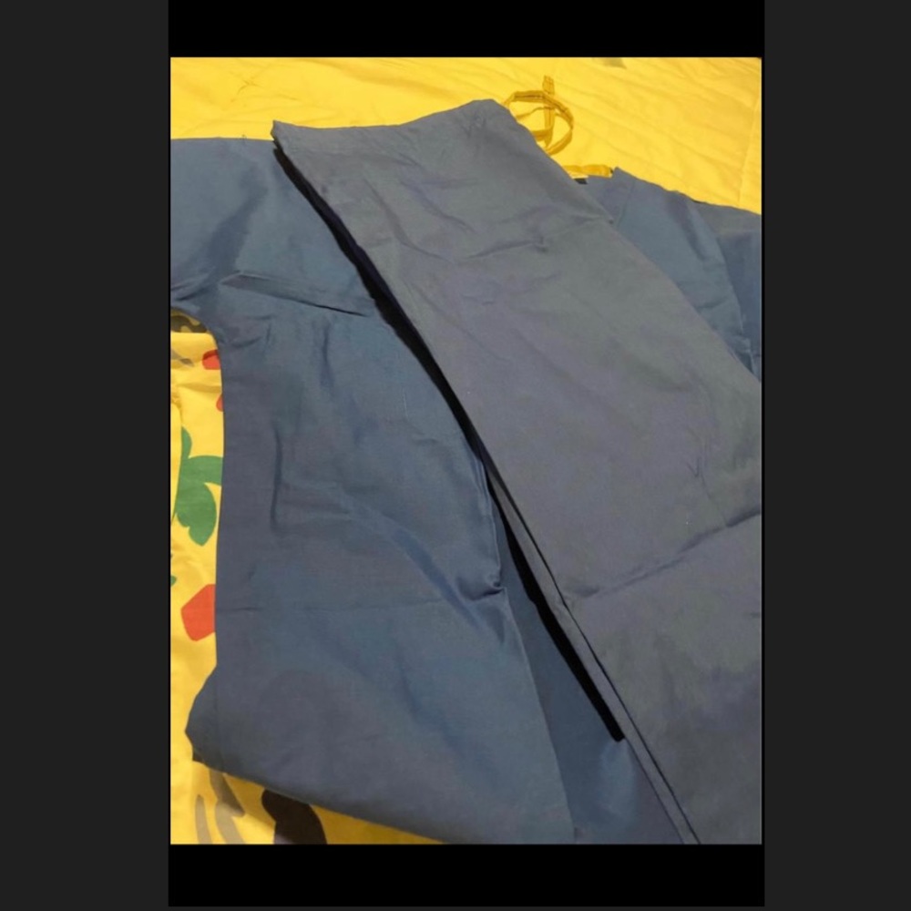 Nurse scrub set